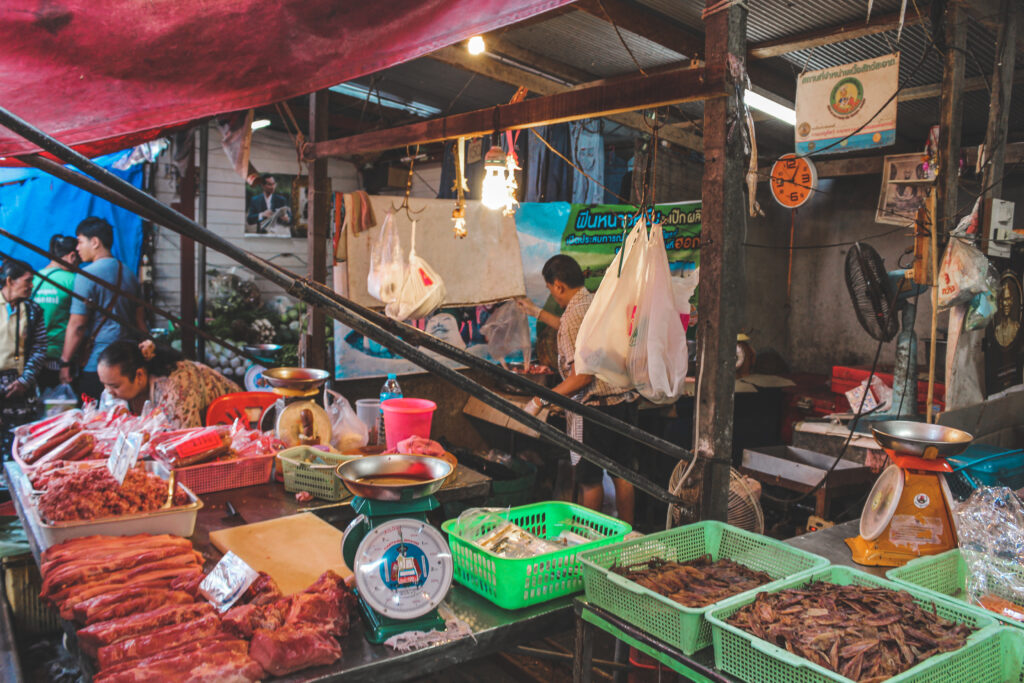 Mercado do Trem Maeklong