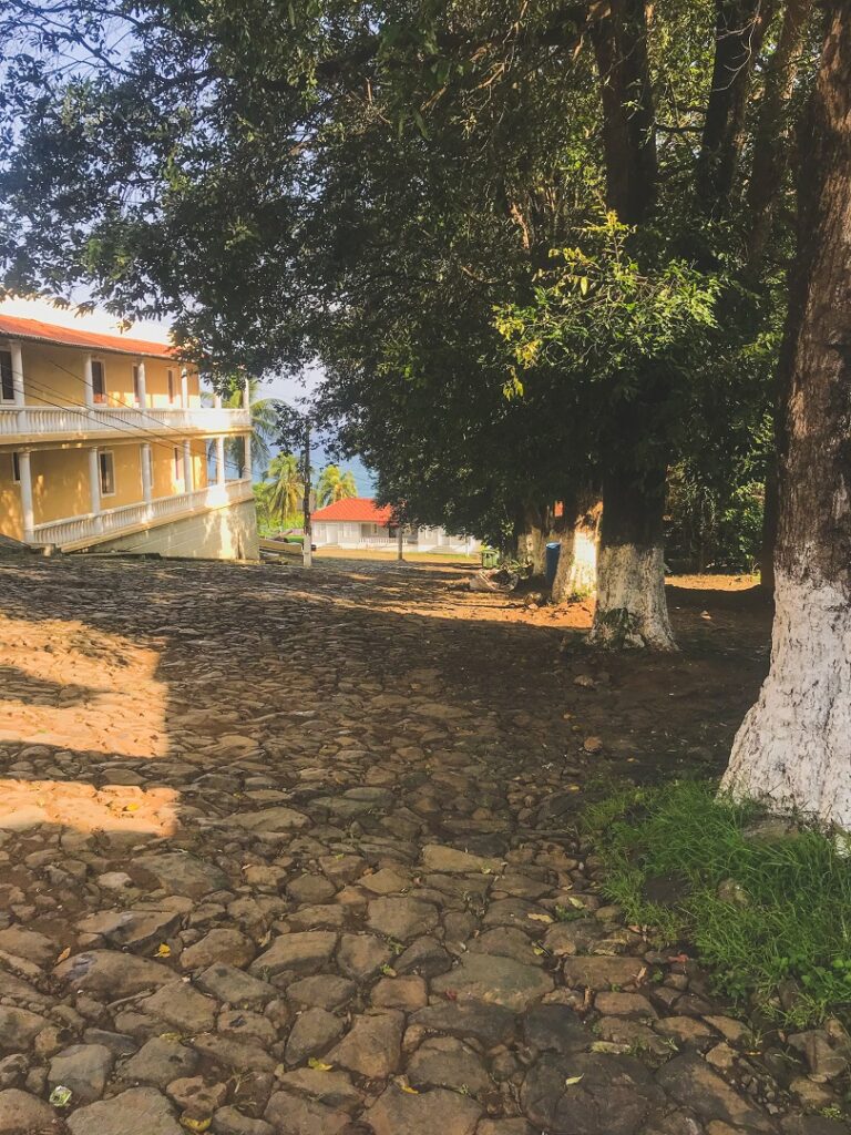 Onde ficar em Fernando de Noronha - Vila dos Remedios