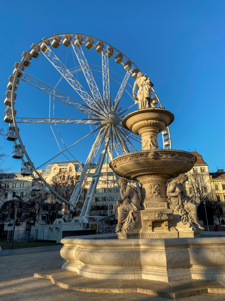 Roda gigante de Budapeste na Hungria