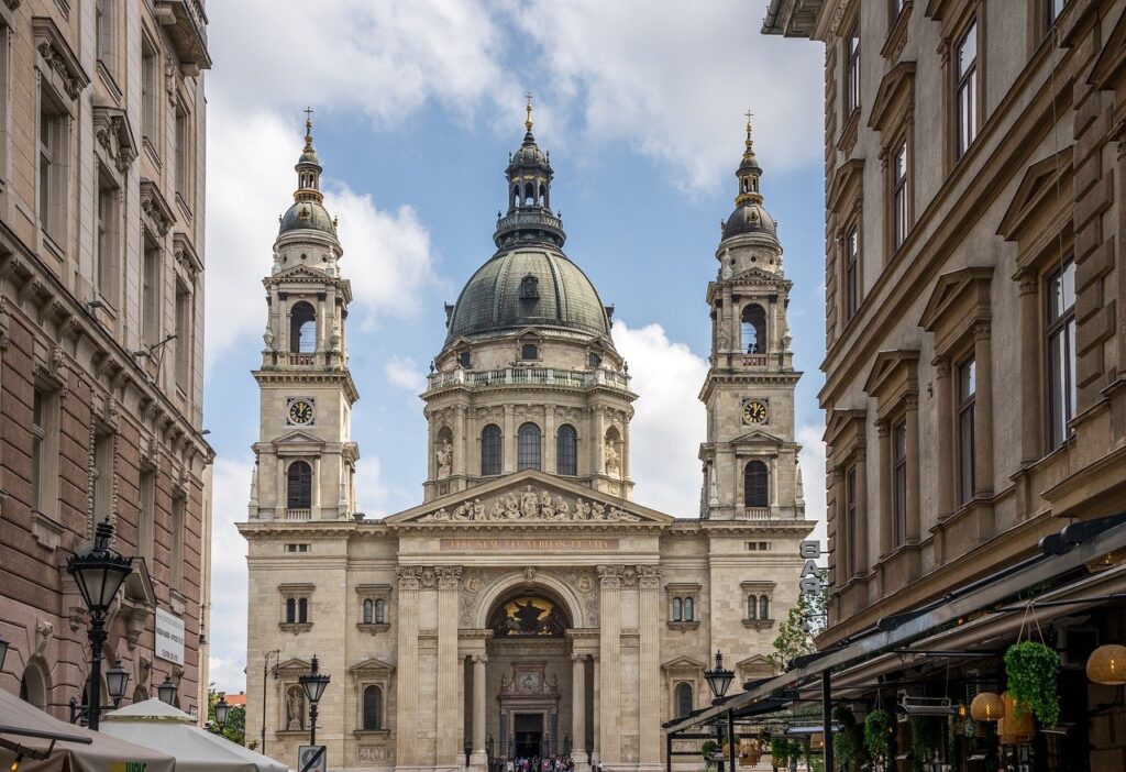 Catedral e de Santo Estevão em Budapeste