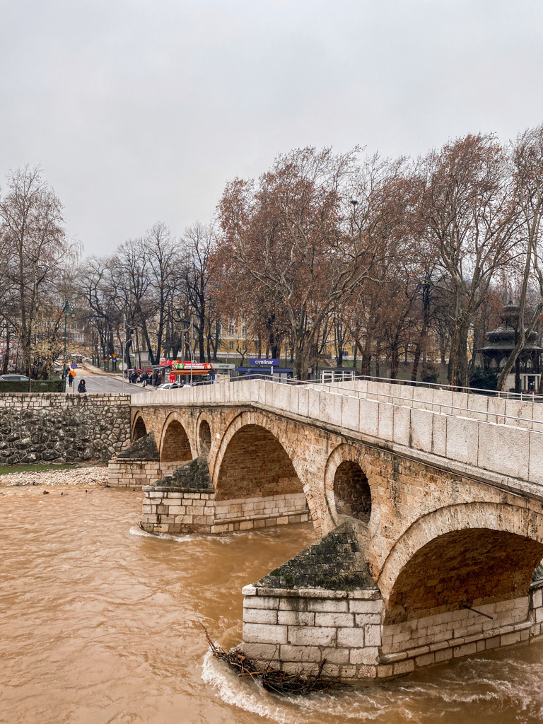 Uma das pontes mais antigas construídas pelos otomanos