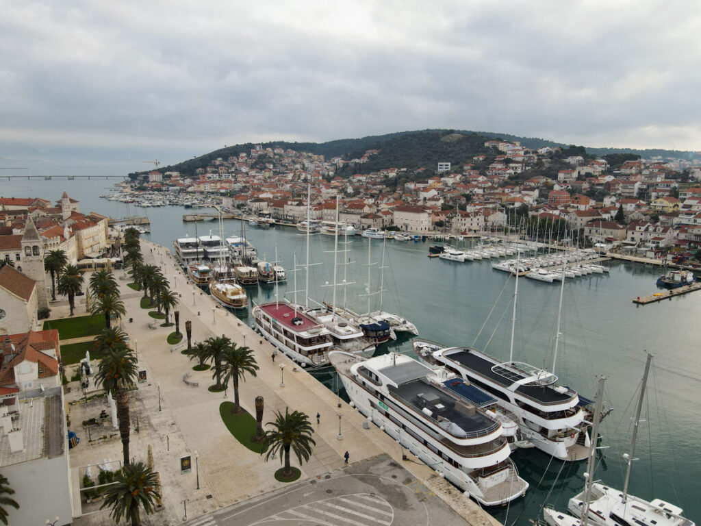 Trogir na Croácia vista de cima