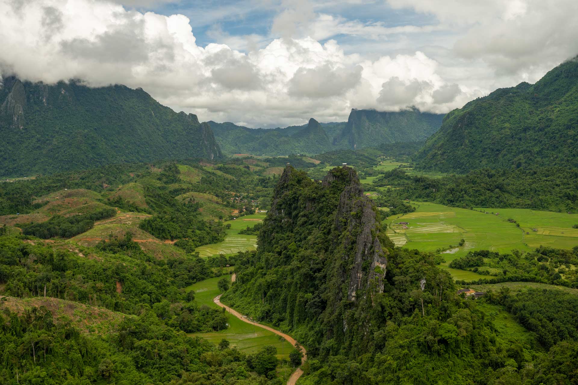 Vang Vieng No Laos O Que Fazer Além Da Fronteira 0462